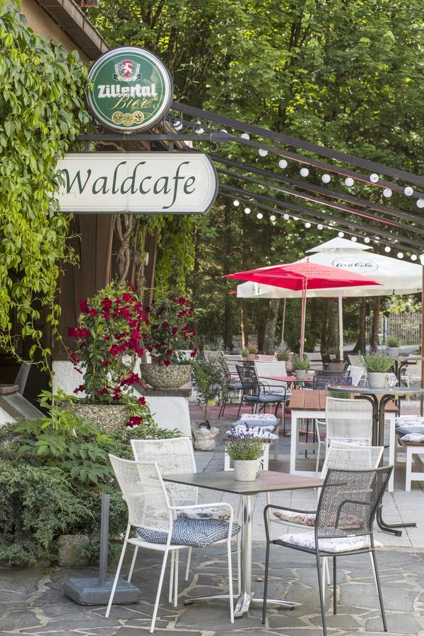 Gasthof Restaurant Waldcafe Mayrhofen Ngoại thất bức ảnh